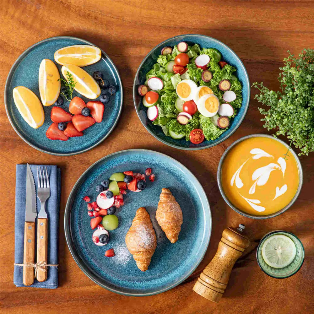 En utsökt och varierad måltid serverad på Cecilia - Servis - 16 delar