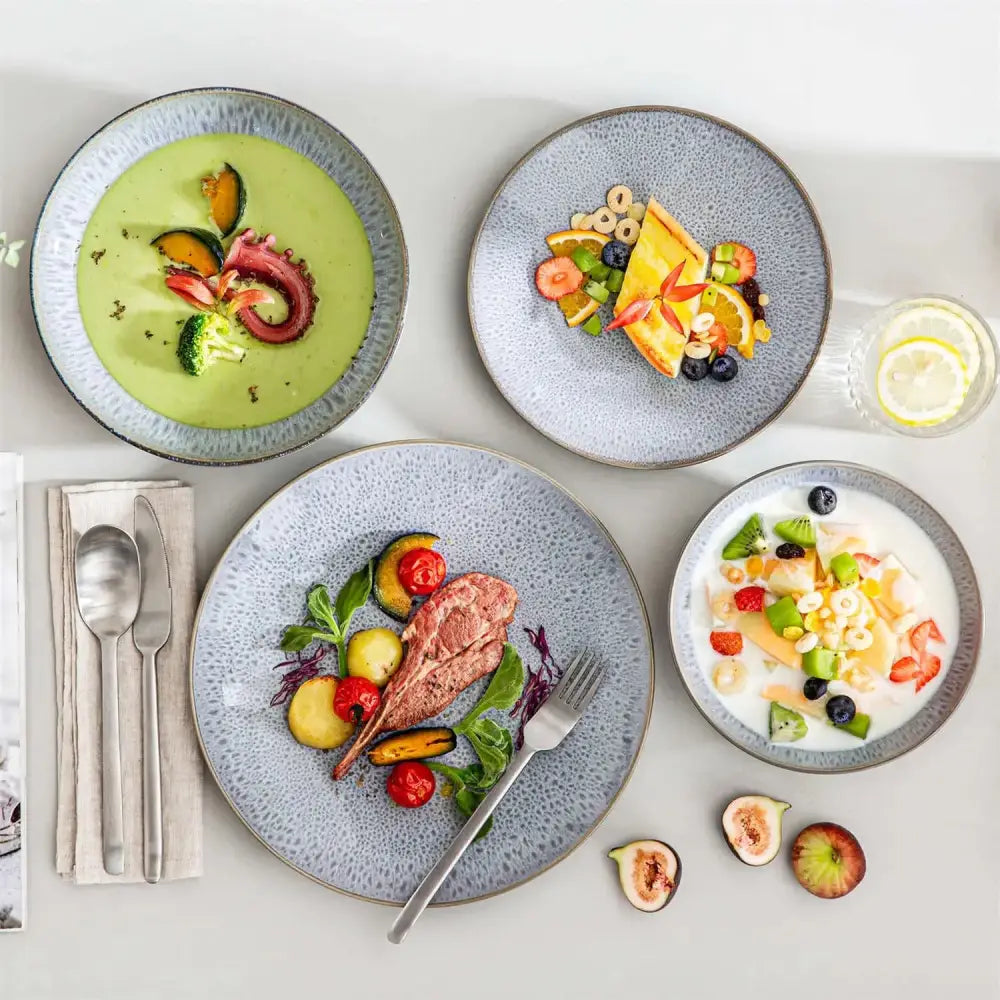 Speckled grey ceramic dinnerware set DINA Servis 16 delar med tallrikar och skålar