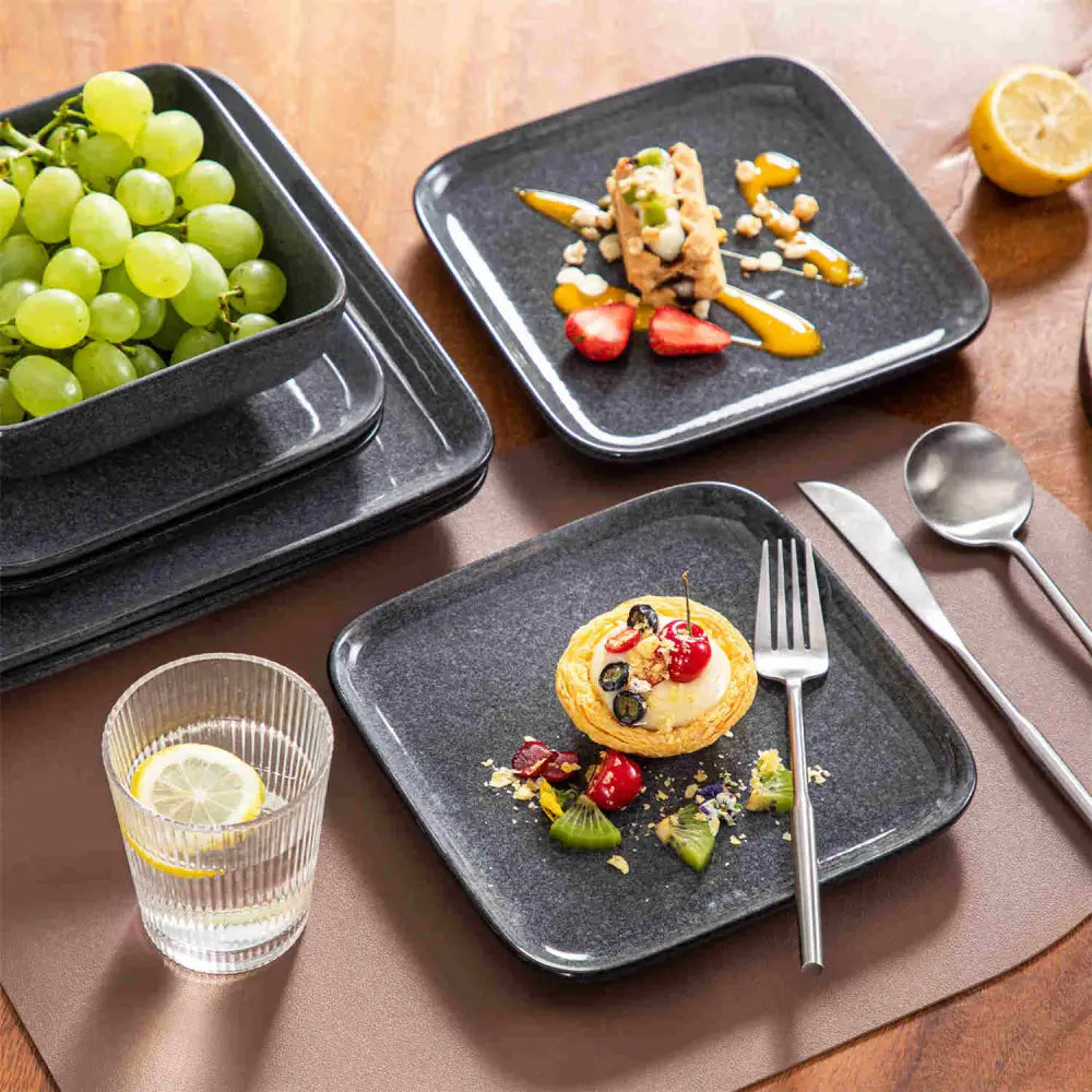 Darkgrå fyrkantig servisset med specklad yta för SAUL 16 delar