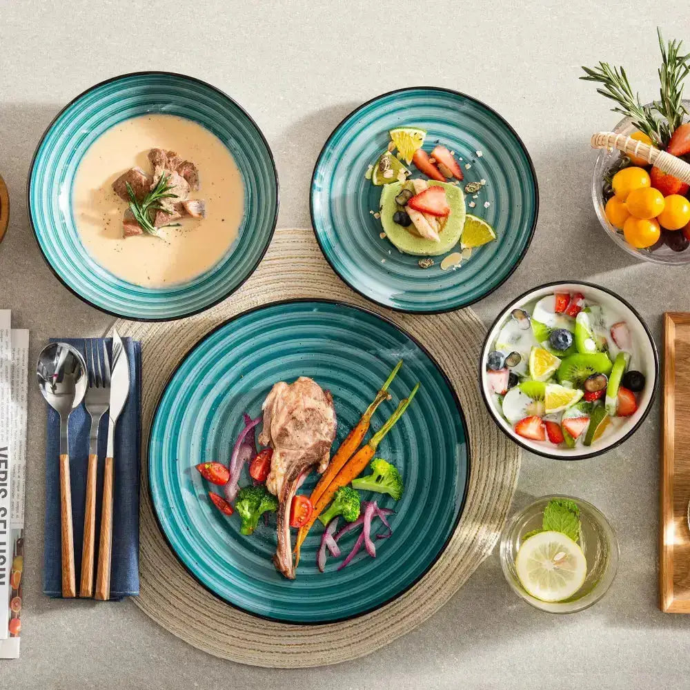 Teal keramisk middagsservis med spiralmönster för THEO 24-delars servis